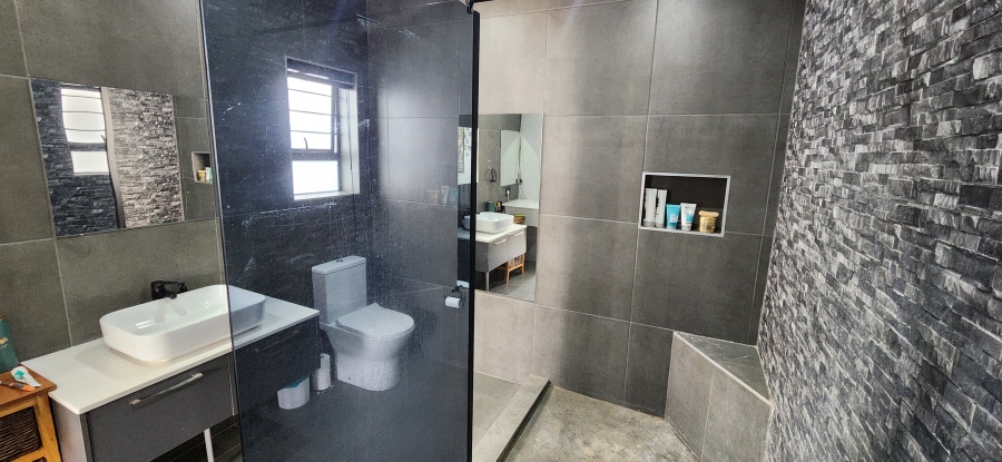 3 Bedroom Property for Sale in Waterberry Estate North West